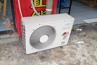 东丰空调突然不制冷只吹自然风怎么办？